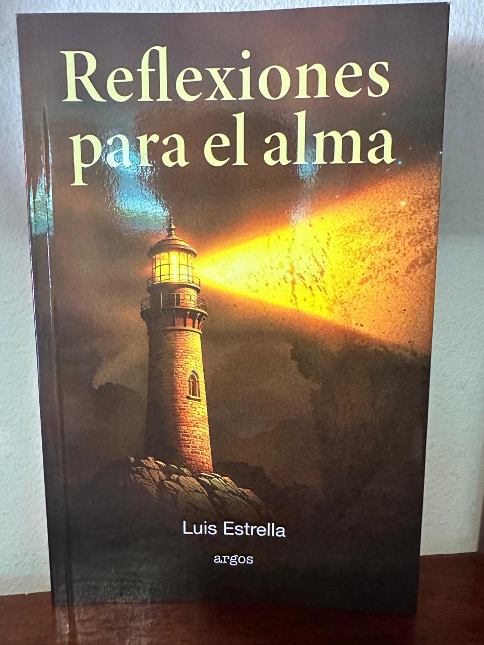 Luis Estrella presenta su libro “Reflexiones para el Alma”