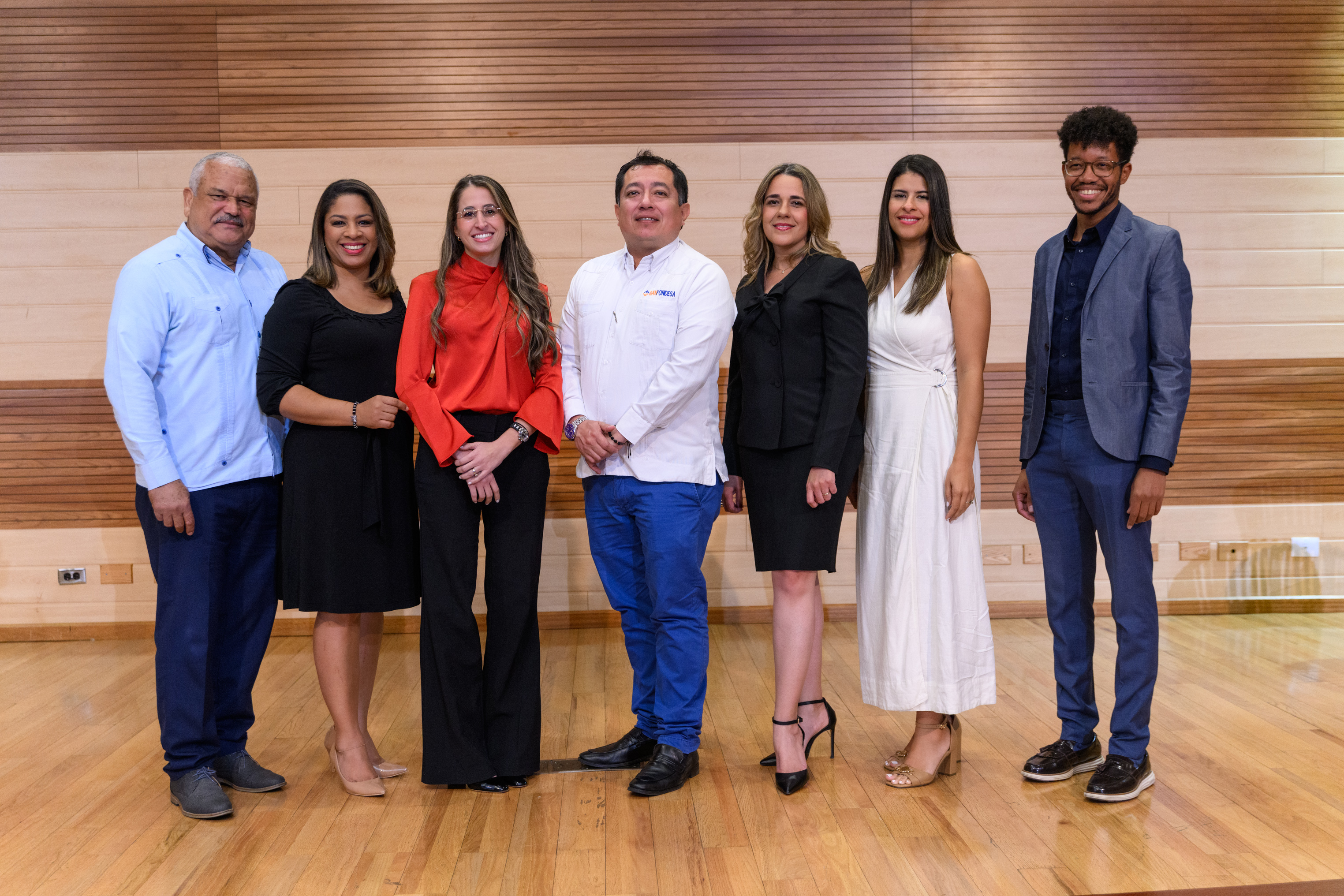 Fotografía y desarrollo: SNTP y BANFONDESA impulsan la cultura y la inclusión financiera