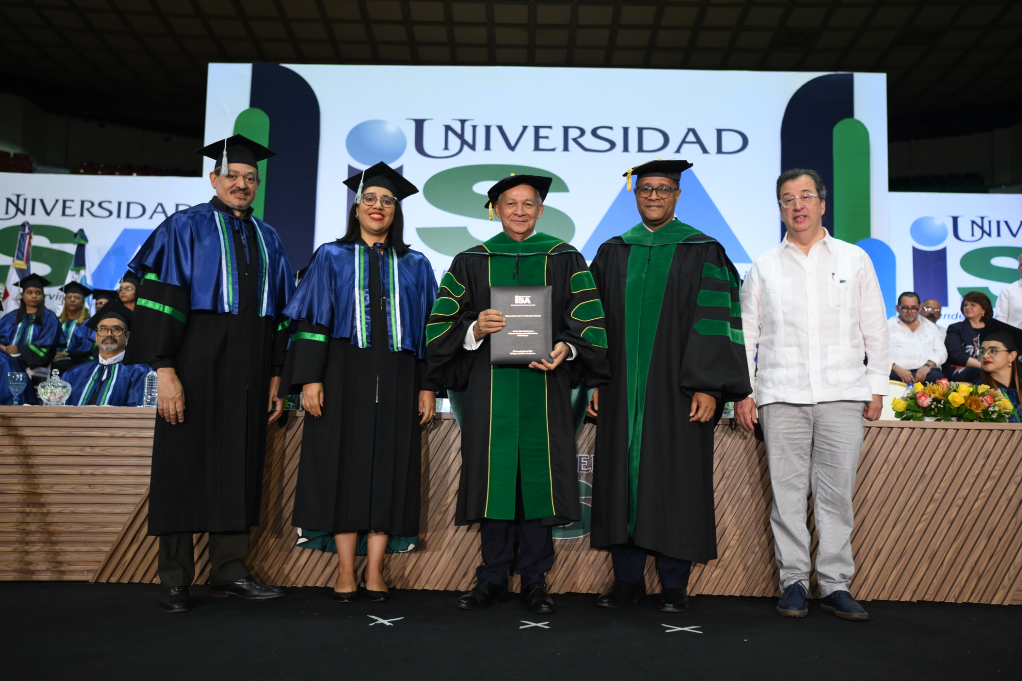 Universidad ISA honra el legado en inclusión financiera y compromiso social de Cristian Reyna