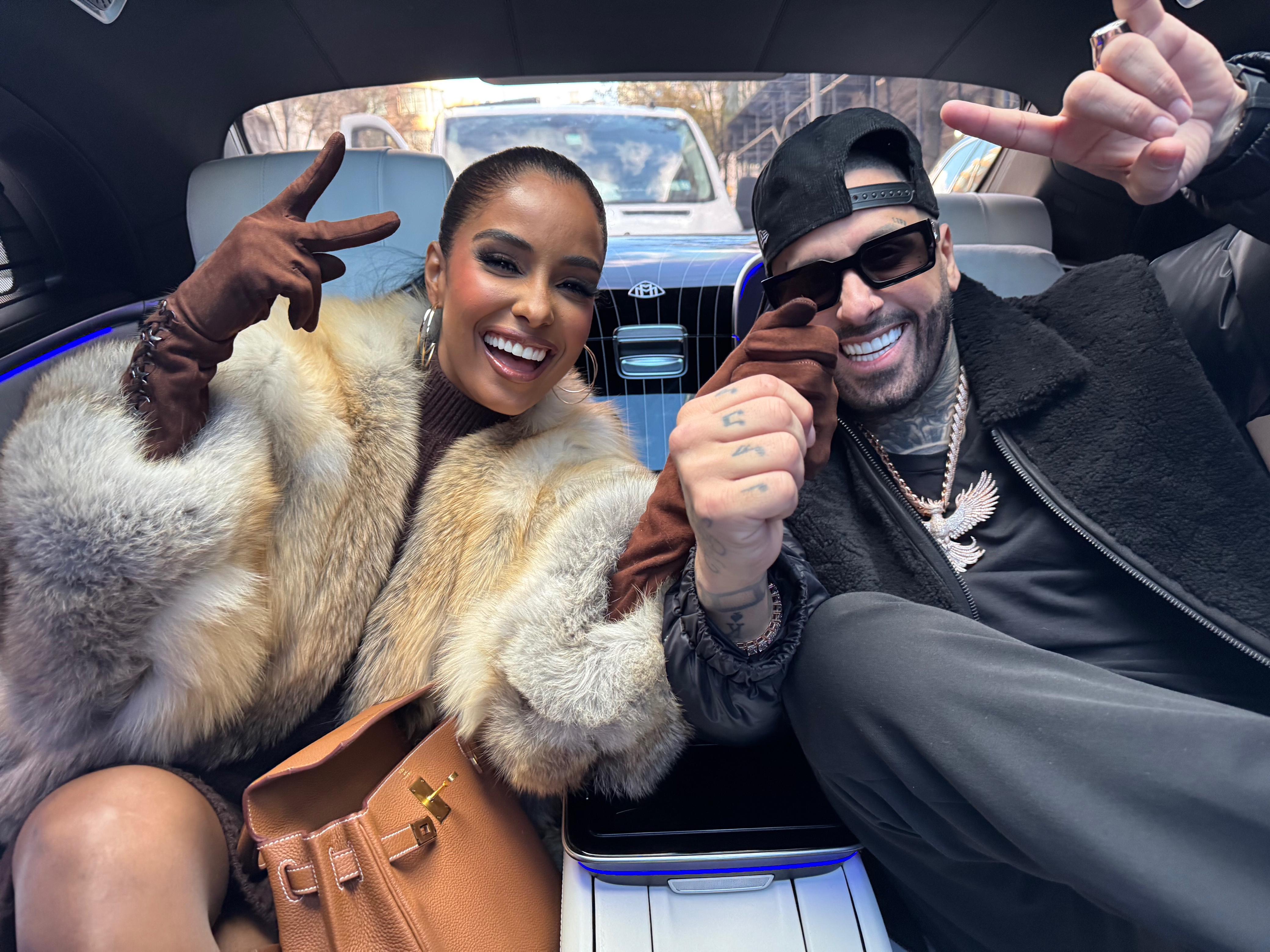 Génesis Suero presenta penthouse de US$50 millones a Nicky Jam en segunda temporada de Owning Manhattan en Netflix
