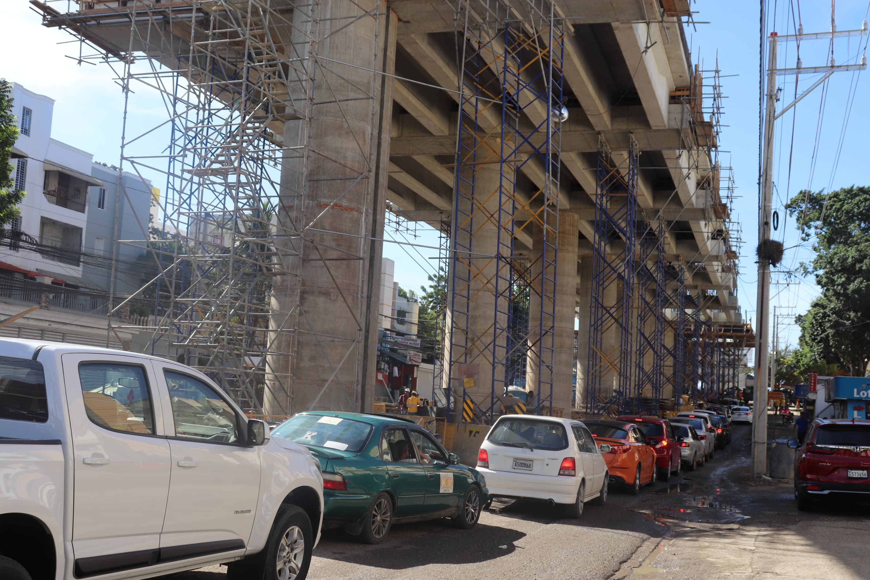 Sectores productivos del sur de Santiago piden acelerar construcción del monorriel ante prolongados retrasos