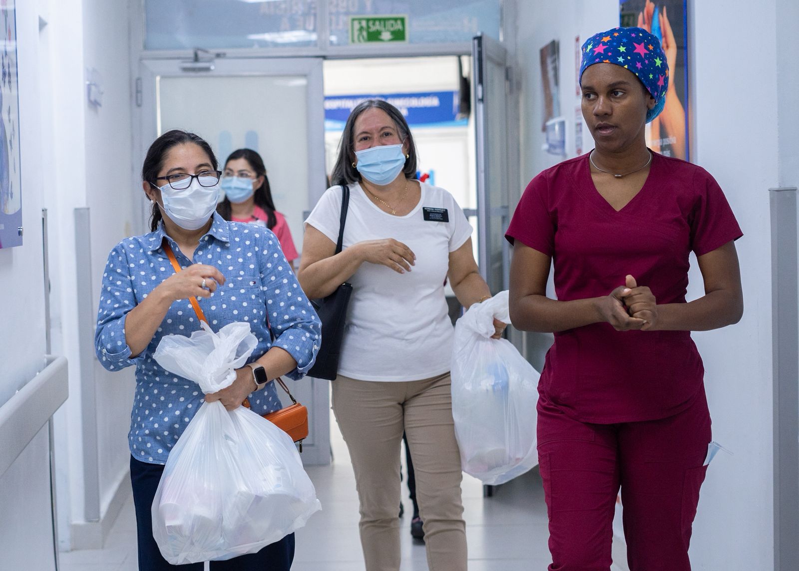glesia de Jesucristo entrega 200 kits de higiene en hospital materno infantil de Santo Domingo Este