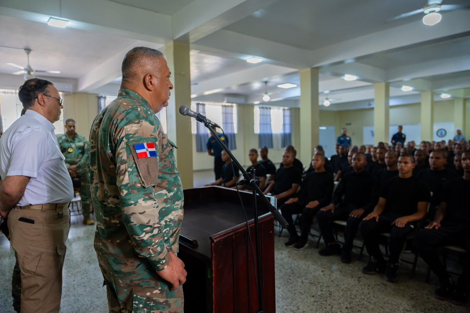 Lee Ballester recorre Santiago y Puerto Plata para supervisar capacidad operativa de Migración en Zona Norte del país