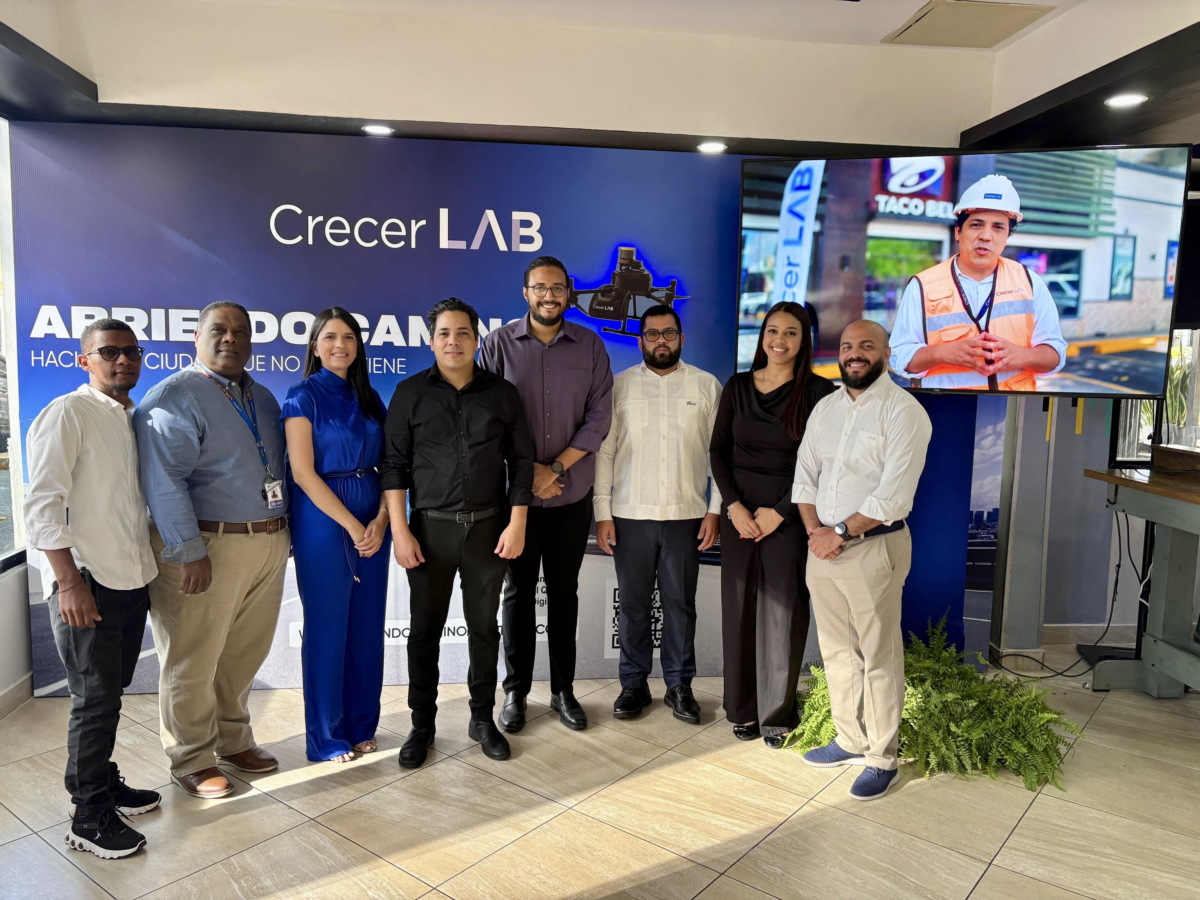 CrecerLab y Taco Bell sellan alianza para sistema de delivery en drones