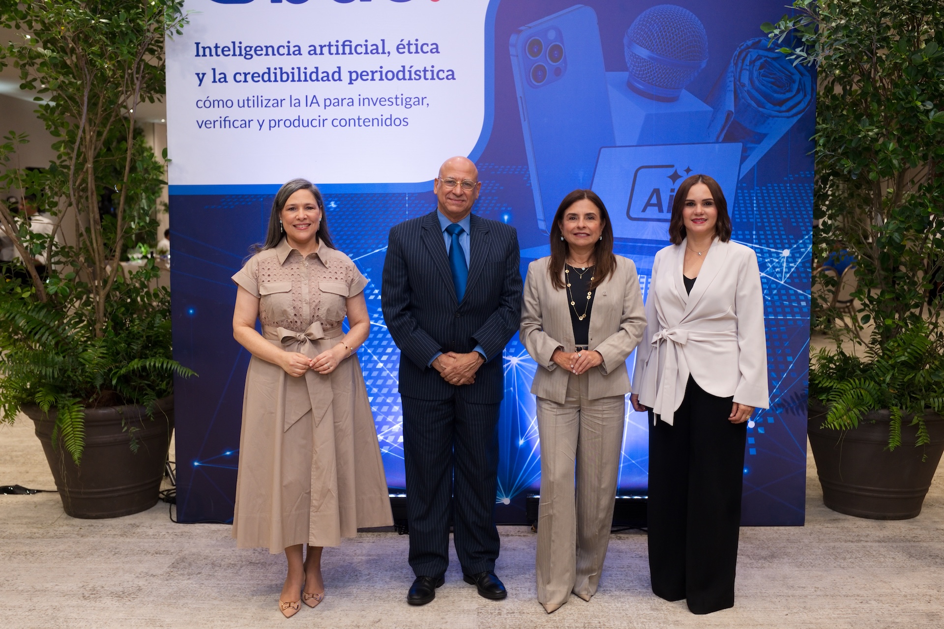 Asociación Cibao destaca oportunidades y desafíos de la Inteligencia Artificial para el periodismo